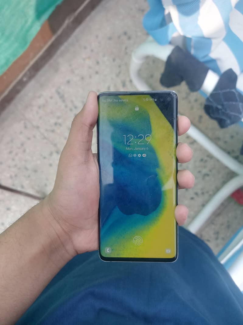 Samsung s10plus 4