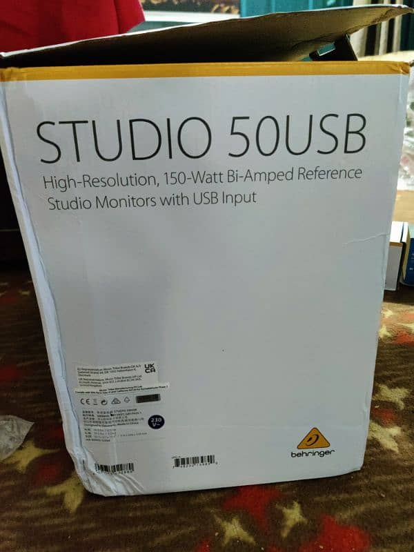 Studio Monitor speakers 2