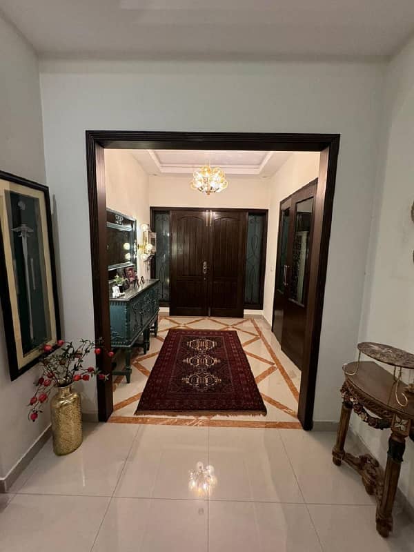 F-11: PENTHOUSE, Fully-Furnished, Top-Floor, High-Rise Building, 4500 Square Feet, Exceptional Privacy, Elegance and Sophistication,3 Bedrooms, D/D, Lounge, Private Terrace, Scenic View, Price 14.75 Crores, Negotiable 2