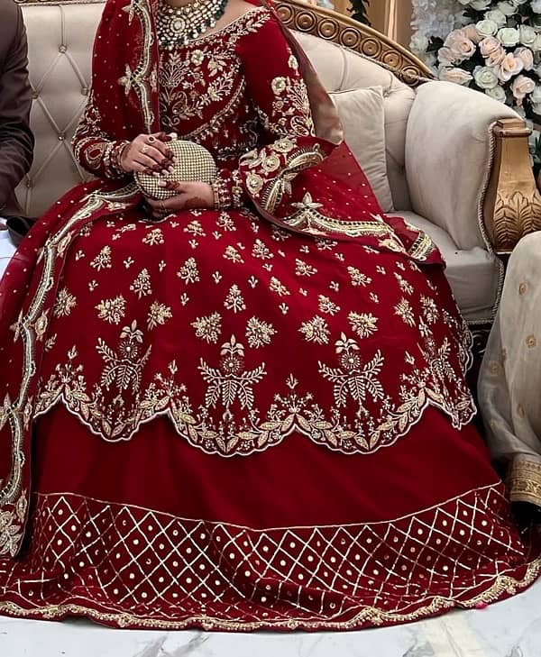 baraat bridal 10/10 condition for urgent sale 1