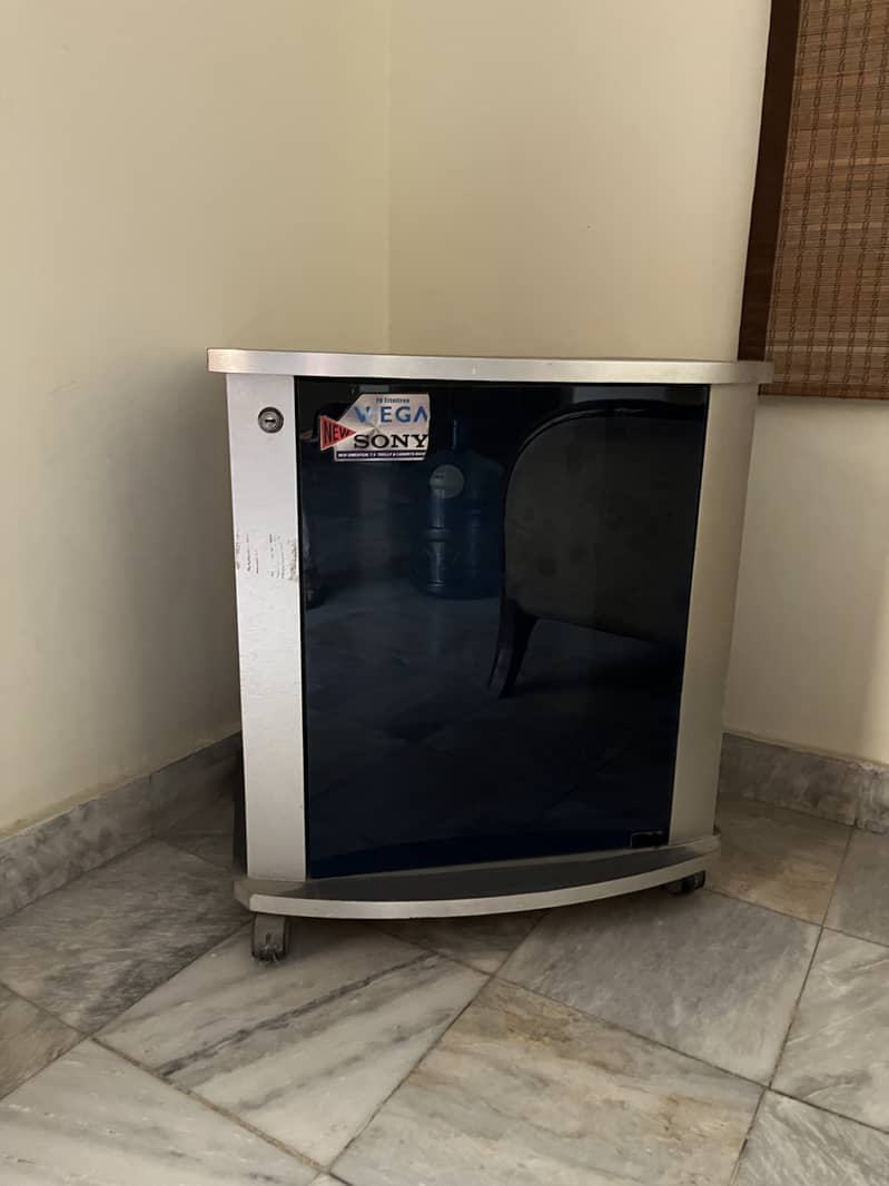 TV Trolley with cabinet + wheels 0