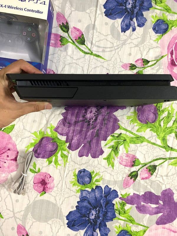 Ps 4 for sale 1