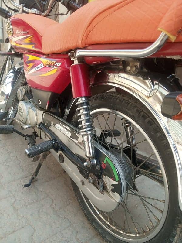 urgent sale 70cc 1