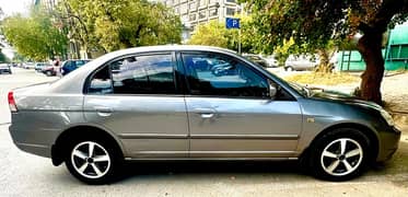 Honda Civic EXi 2003