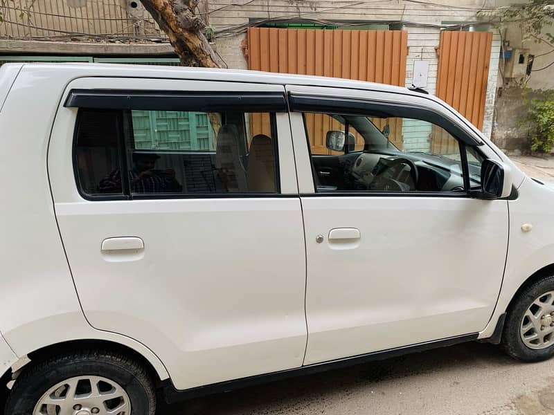 Suzuki Wagon R 2019 4