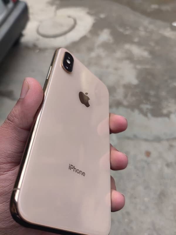 Iphone XS 64gb With Box FU Non PTA 3