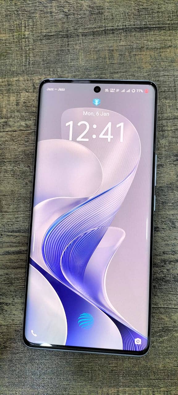 Vivo V40 5G 12+256 1