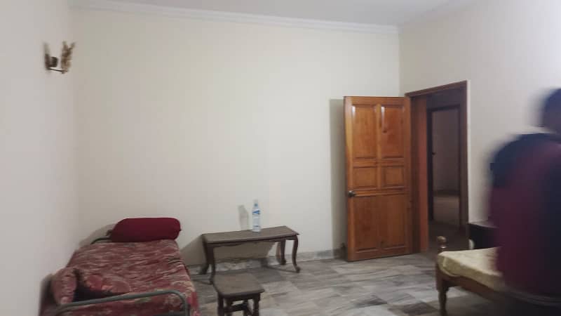 1 Kanal Lower Portion Is Available For Rent In Dha Phase 1 Near Main Ghazi Road 11