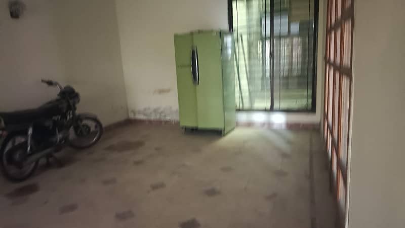 1 Kanal Lower Portion Is Available For Rent In Dha Phase 1 Near Main Ghazi Road 22