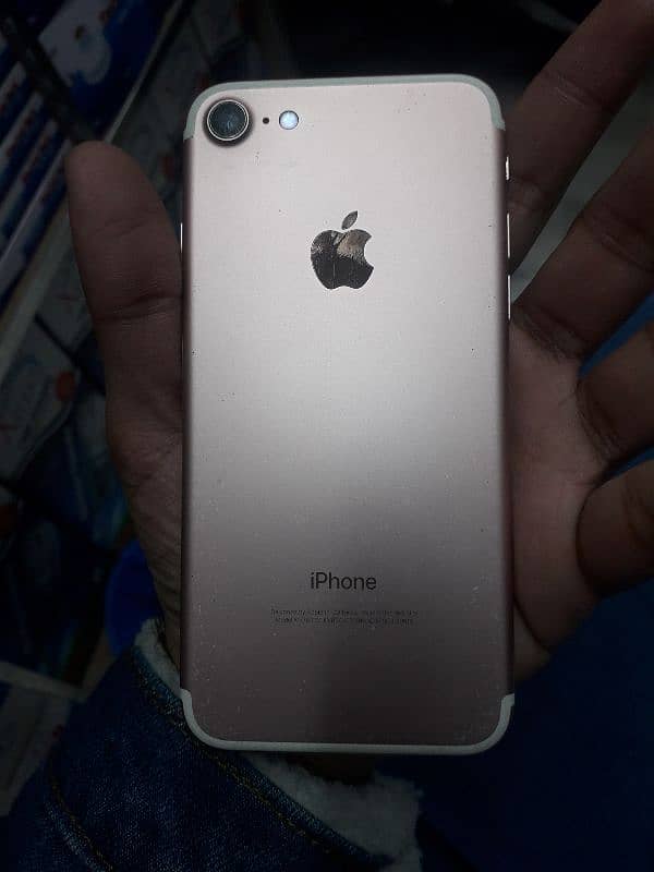 iphone 7 PTA 32 GB 1