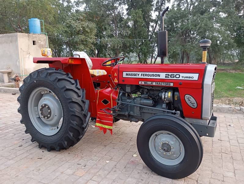 Massey Ferguson 260 Tractor Model 2022 2