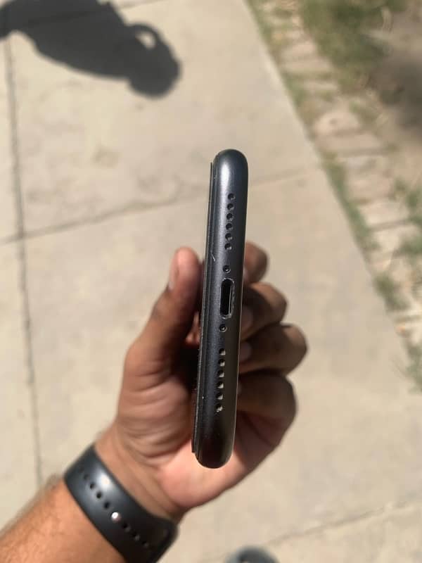 iPhone 11 (Jv) water pack 4