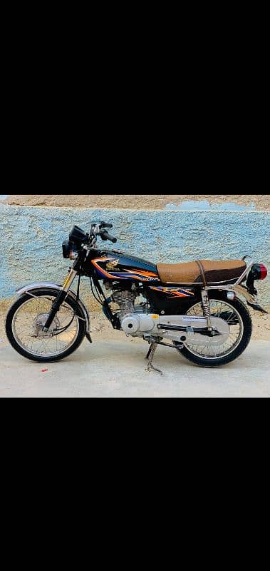 Selling Honda CG 125 2018 model 1