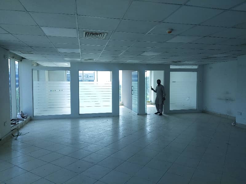 Ise Tower Office Space For Rent 11