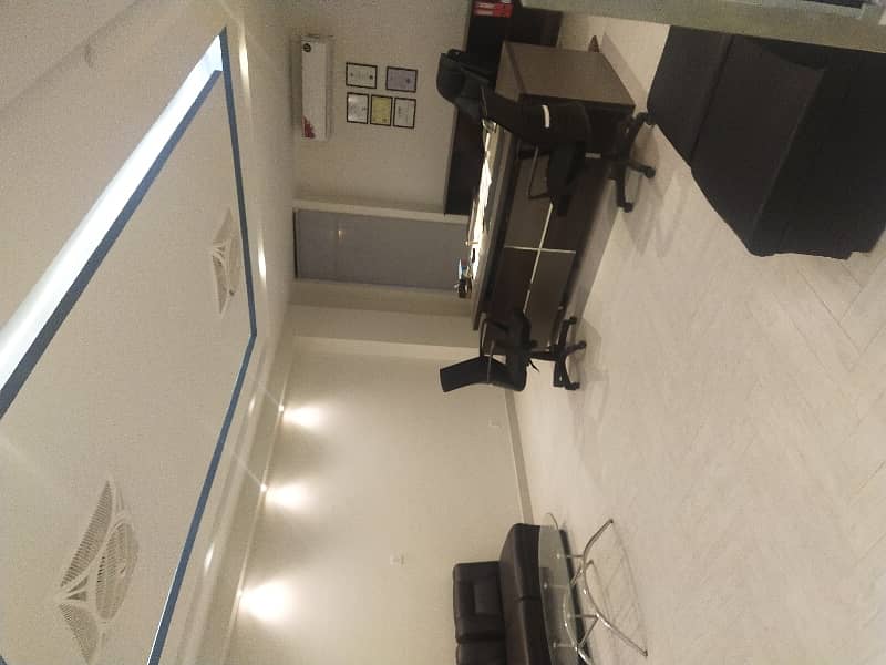 Fully Furnished Office Space For Rent 8