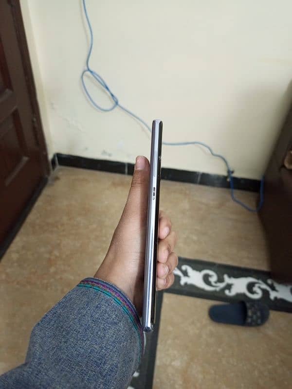 I am selling my note 8 4