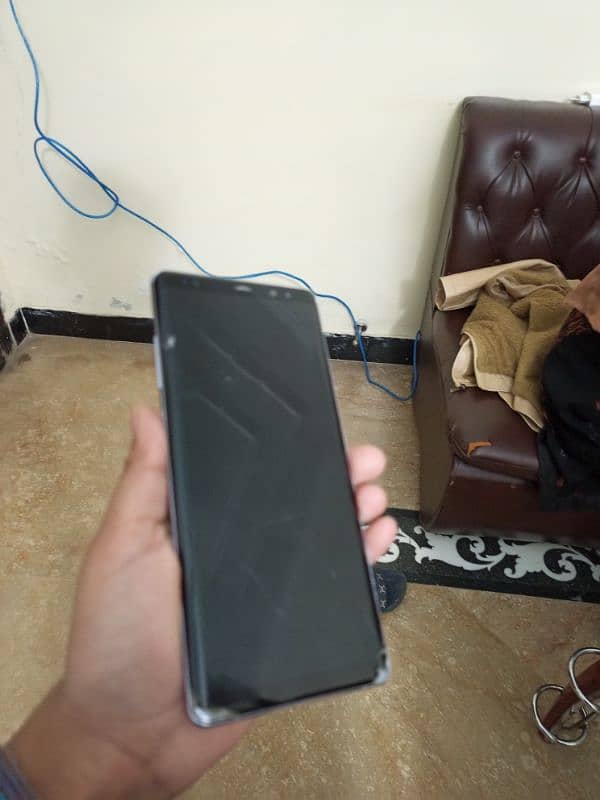 I am selling my note 8 8