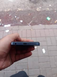 Tecno spark 20c 4 128gb