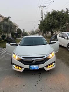 Honda Civic 1.8 i-VTEC CVT 2017