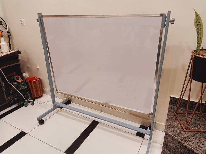 Full size white board 0