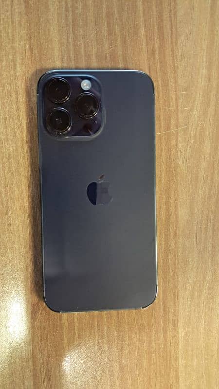 Apple iphone 14 pro max 1