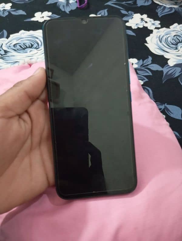 Infinix smart 6 3/64 4