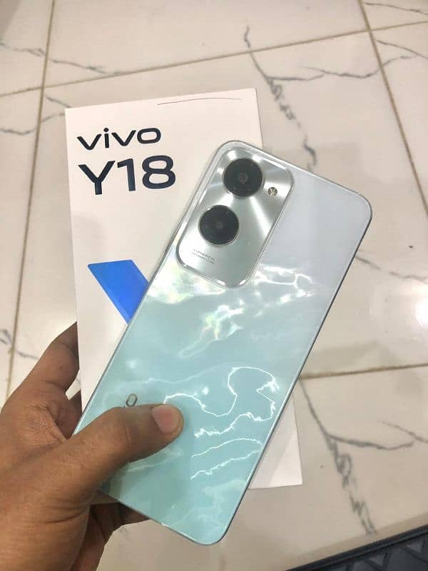 VIVO Y18 6+6/128GB SCRATCHLESS 10 MONTH WARRANTY 2