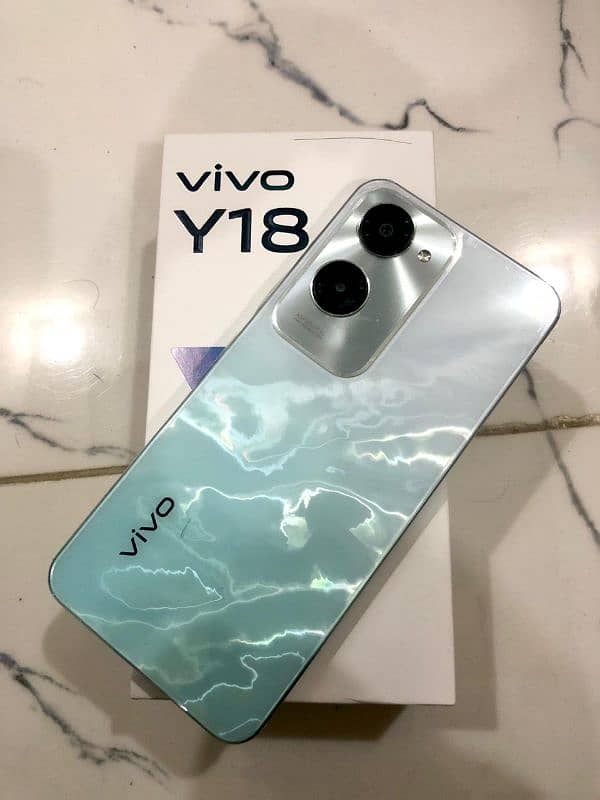 VIVO Y18 6+6/128GB SCRATCHLESS 10 MONTH WARRANTY 3