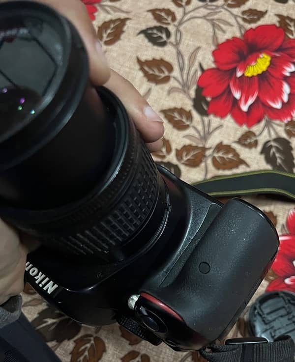 Nikon D5300 with kit lens and 55-200mm lens 8