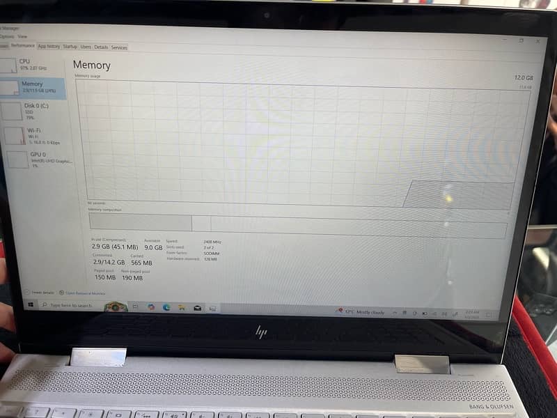 HP ENVY 8th GEN i5 360 4