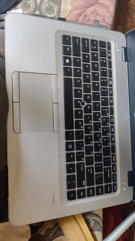 HP Laptop Elitebook840 G4 1