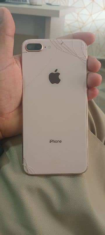 Back crack All ok fon Battery health 83% iphone 8plus 2