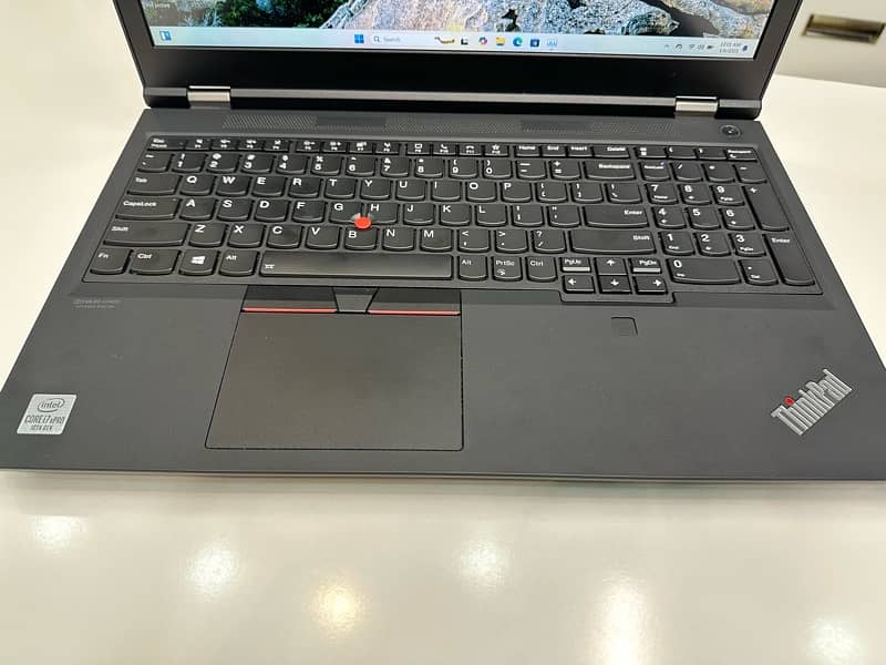 LENOVO THINKPAD CORE - i7 10TH GEN ( 6-core ) 16 GB RAM-512 GB SSD 1