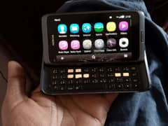 Nokia E7. ad read