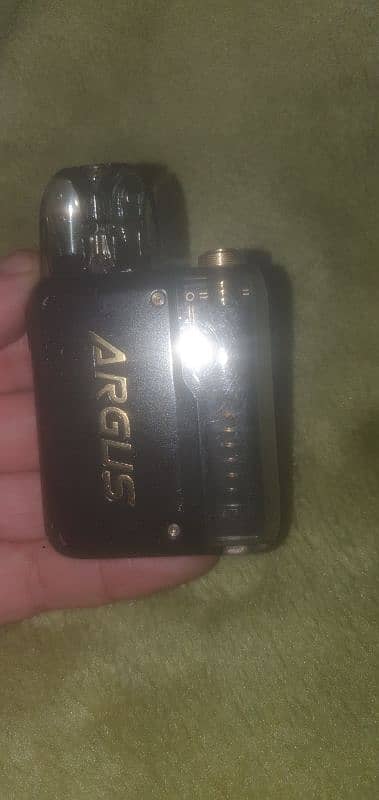 argus p2 pod vape with two used coils 0