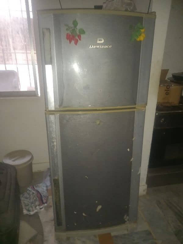 dawlance refrigerator 265 liters 0