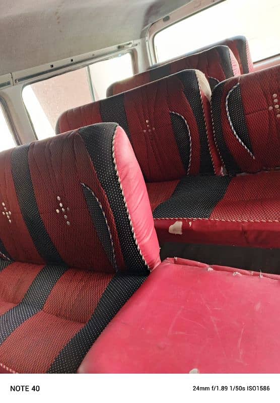 Toyota hiace seats 1