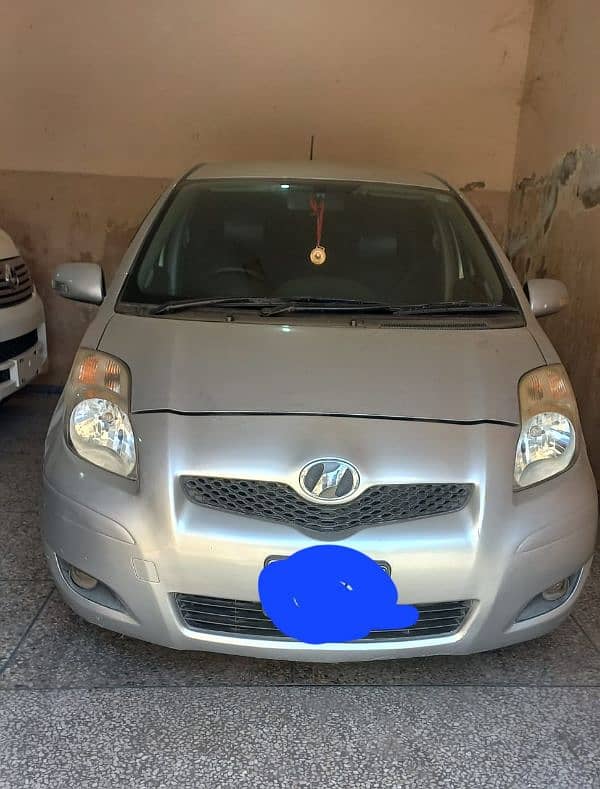 Toyota Vitz 2008 4