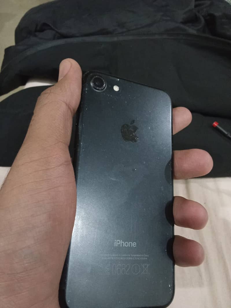 Apple iPhone 7 5