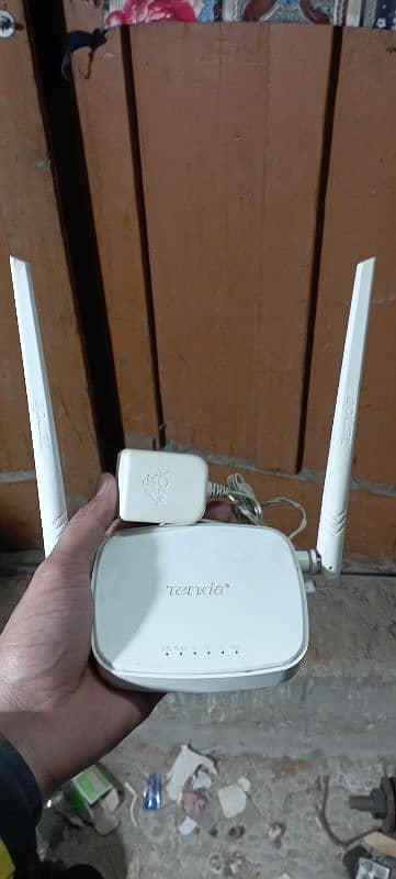 Tenda router wireless 2 antenna with adopter 0