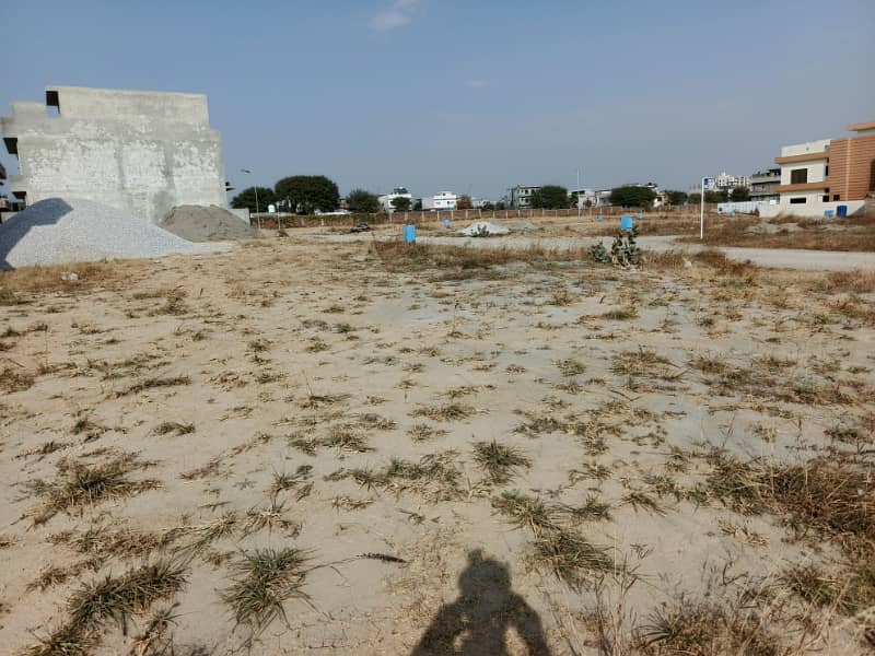 5 Marla Highted and Level Plot for Sale in Chenab Block, Mumtaz City Islamabad- Near to New International Airport Islamabad 0