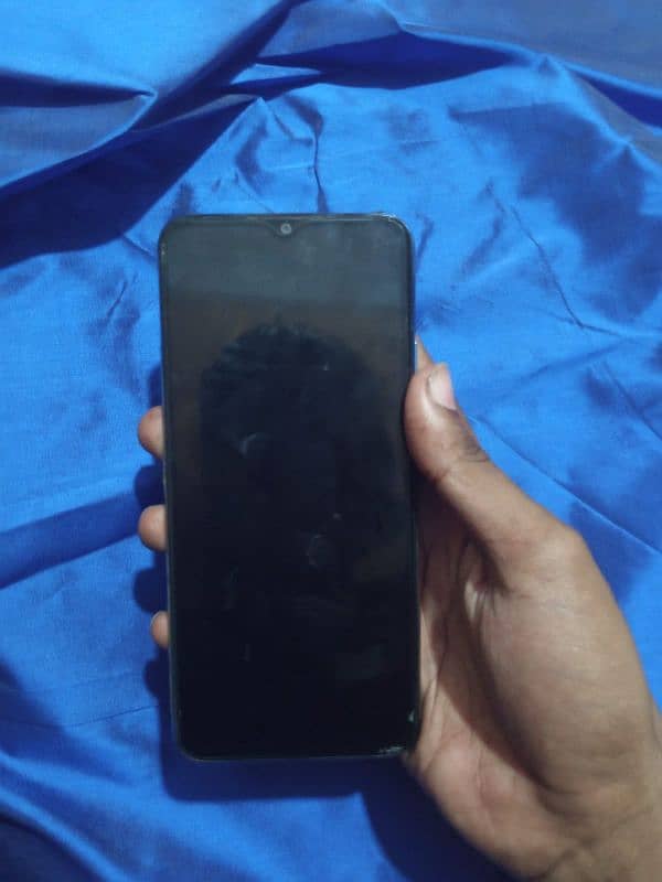 realme C12 3/32 1