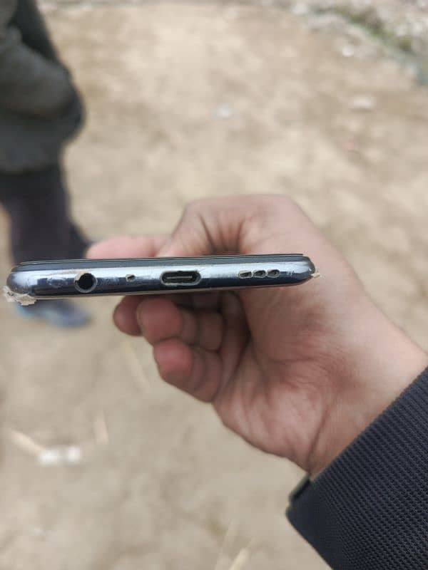 Oppo f17 pro total genuine phone never open never repair 6