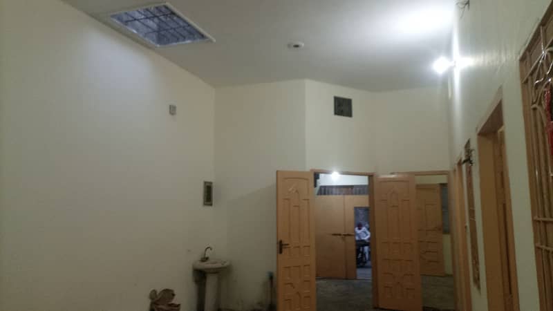 4.5 marla single story 4 rooms 2 washroom with gas bijli meter 6