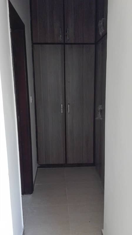 17 Marla 04 Bedroom Near To Park Brigadier House Available For Rent In Askari-10 Sector-F Lahore Cantt 17