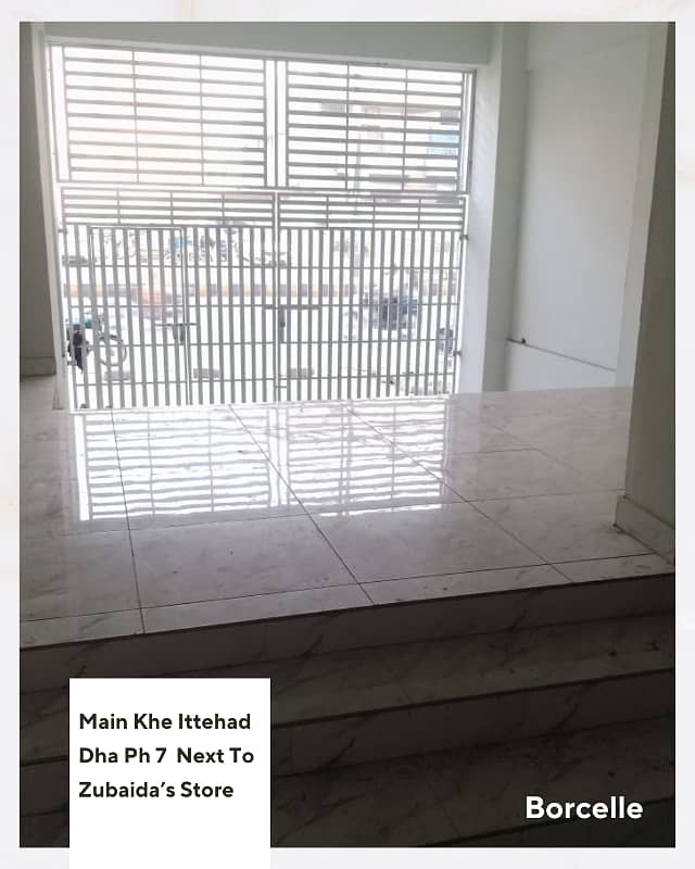 Dha Ph 7 | Khe Ittehad & Jami Street 11 | 1500 Sqft Fully Furnished Office Floor | Executive Glass Chambers | Attach Bath | Kitchen | Basement Car Parking | Maintained By Real Estate Management | Reasonable Rent | 1