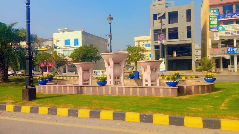 5.5 MARLA BEST SIZE RESIDENTIAL PLOT FOR SALE IN CENTRAL PARK HOUSING SCHEME LAHORE 1