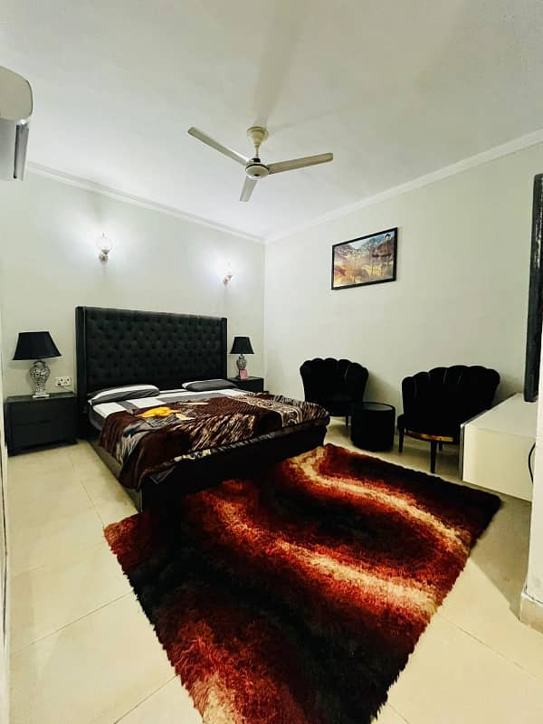 2 beds room safari homes furnished house avible for rent bharia Town phase 8 rawalpindi 0