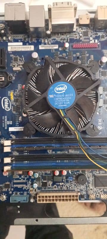 Intel DH77EB with i5-3570k 3