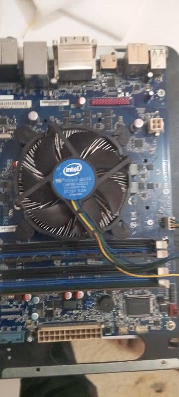 Intel DH77EB with i5-3570k 4